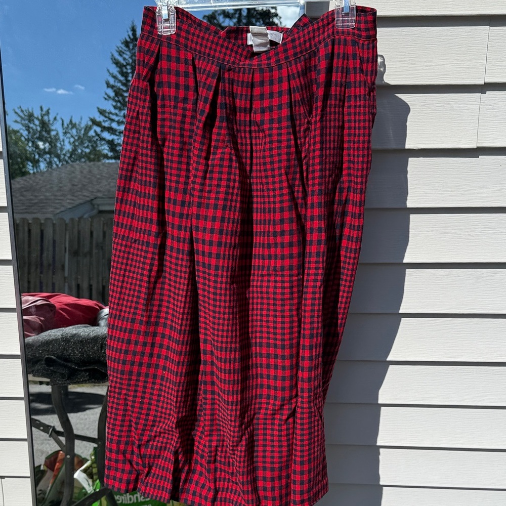 Liz Claiborne Red and Black Checkered Skirt